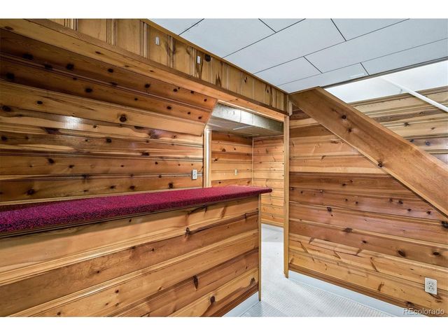 722 S Holly St, Denver, CO 80246