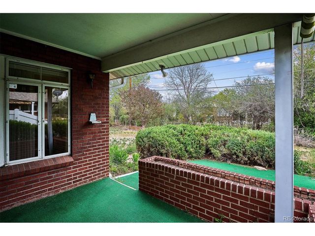 722 S Holly St, Denver, CO 80246