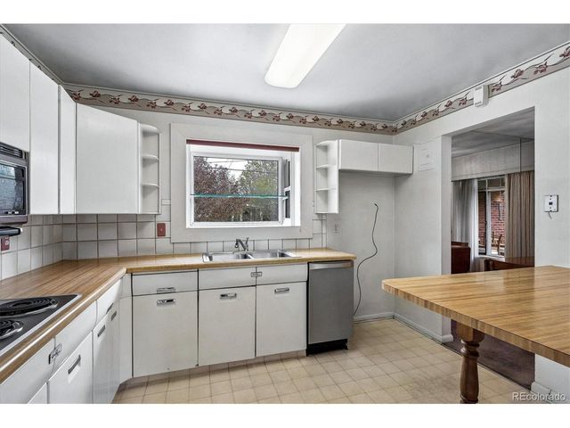 722 S Holly St, Denver, CO 80246
