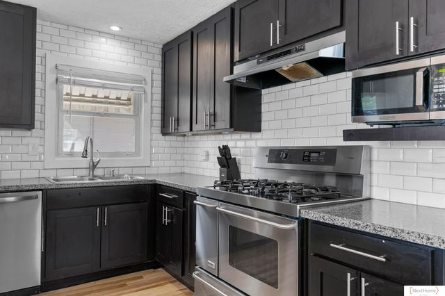 925 Peach Street, Lincoln, NE 68502