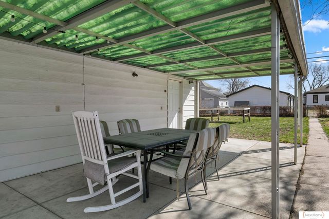 925 Peach Street, Lincoln, NE 68502