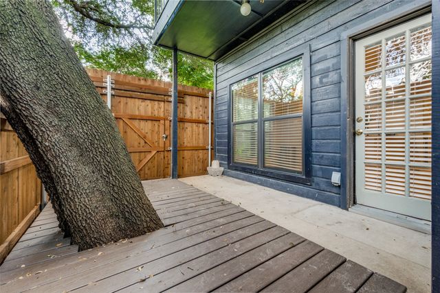7525 Holly Hill Drive 1, Dallas, TX 75231