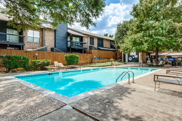 7525 Holly Hill Drive 1, Dallas, TX 75231