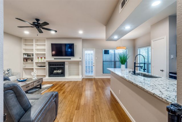 7525 Holly Hill Drive 1, Dallas, TX 75231