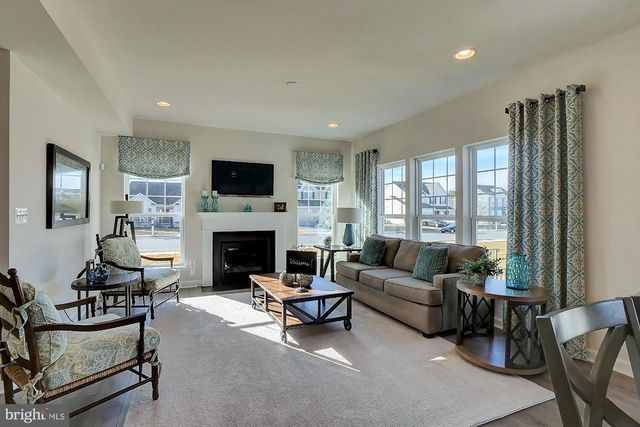 1546 SHIPSVIEW RD, Annapolis, MD 21409