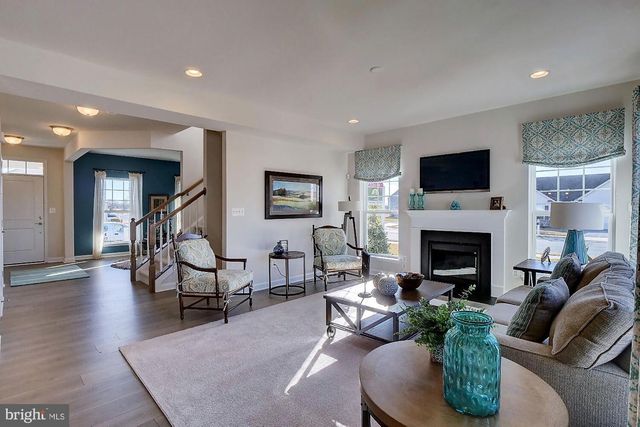 1546 SHIPSVIEW RD, Annapolis, MD 21409