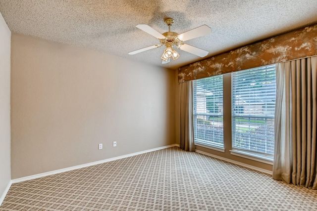 5930 River Bend Drive, Benbrook, TX 76132