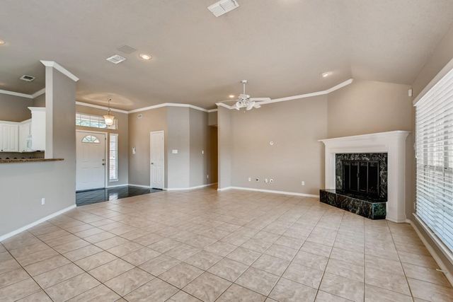 5930 River Bend Drive, Benbrook, TX 76132