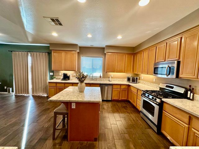 321 Alameda Street, Blythe, CA 92225