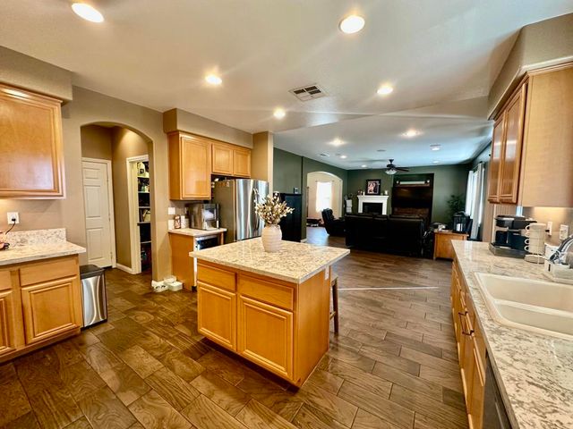 321 Alameda Street, Blythe, CA 92225