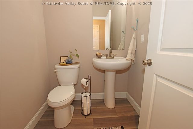 62 Cottage Lane, Hurricane, WV 25526