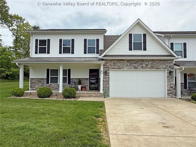 62 Cottage Lane, Hurricane, WV 25526