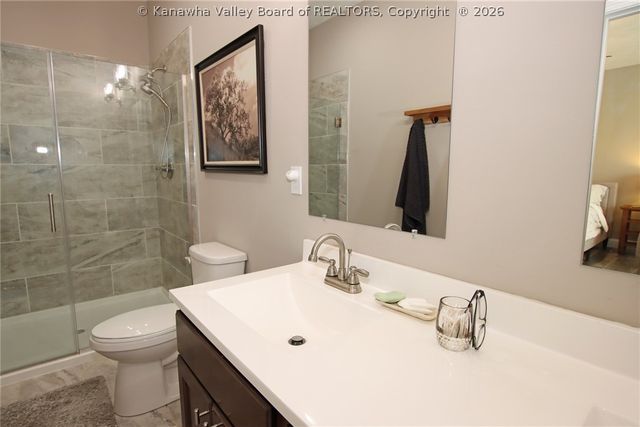 62 Cottage Lane, Hurricane, WV 25526