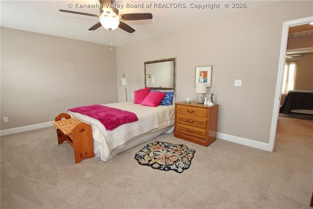 62 Cottage Lane, Hurricane, WV 25526