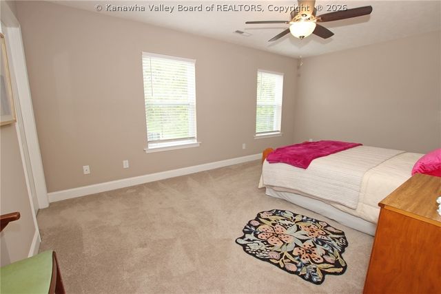 62 Cottage Lane, Hurricane, WV 25526