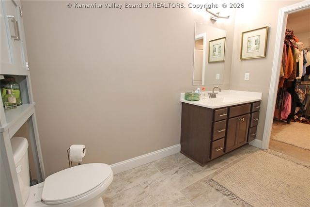 62 Cottage Lane, Hurricane, WV 25526