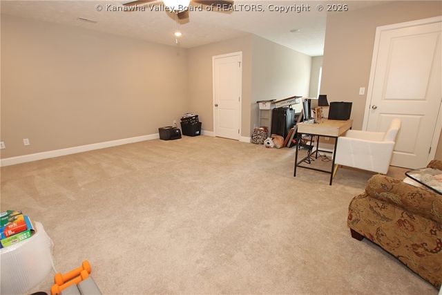 62 Cottage Lane, Hurricane, WV 25526