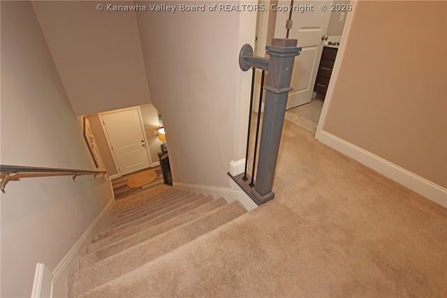 62 Cottage Lane, Hurricane, WV 25526