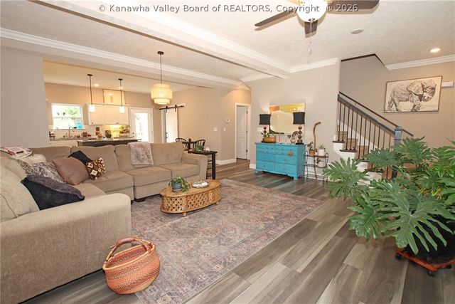 62 Cottage Lane, Hurricane, WV 25526