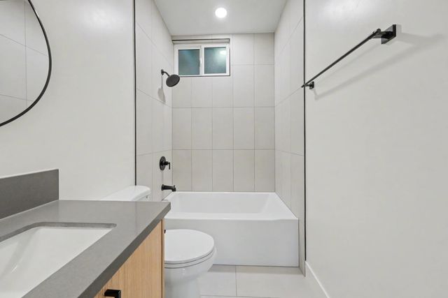 5025 Hemlock St, Sacramento, CA 95841