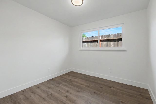 5025 Hemlock St, Sacramento, CA 95841