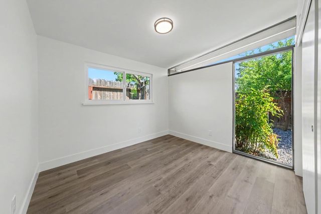 5025 Hemlock St, Sacramento, CA 95841