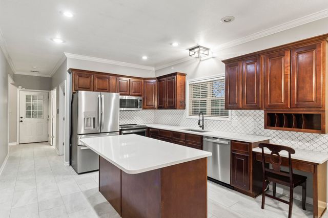 1321 E Martin Drive, Wynne, AR 72396