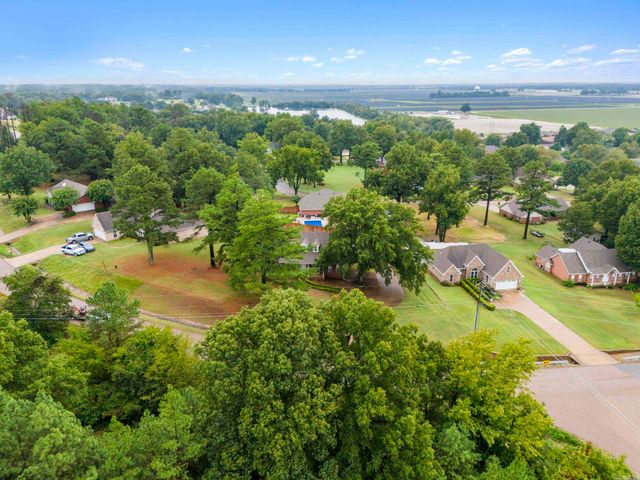 1321 E Martin Drive, Wynne, AR 72396