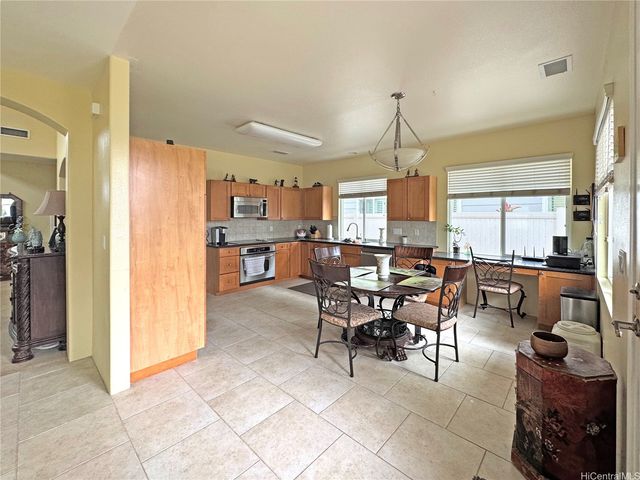91-1016 Kai Uhu Street, Ewa Beach, HI 96706