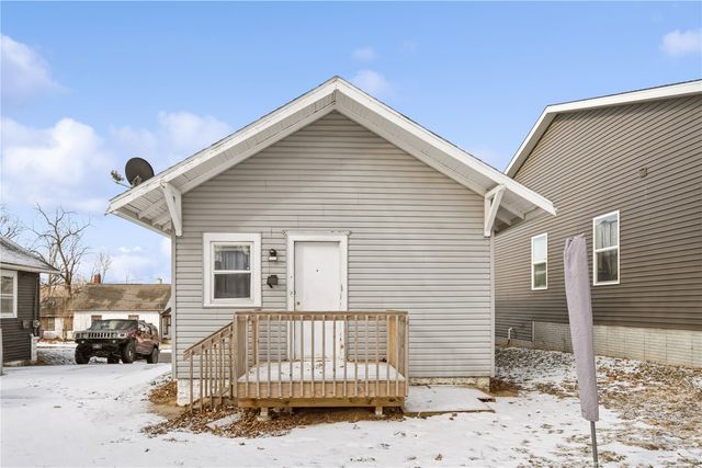 1100 15th Street SE, Cedar Rapids, IA 52401