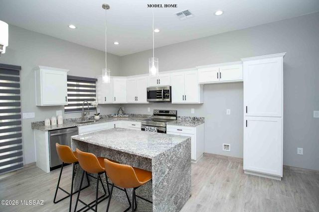 217 Tesa Court, Rio Rico, AZ 85648