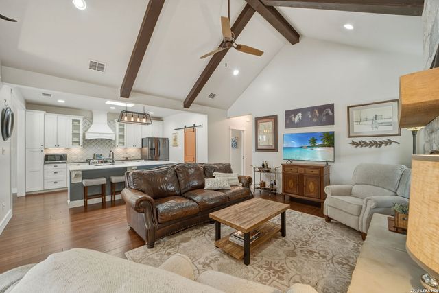 618 ANGELICA VIS, Canyon Lake, TX 78133