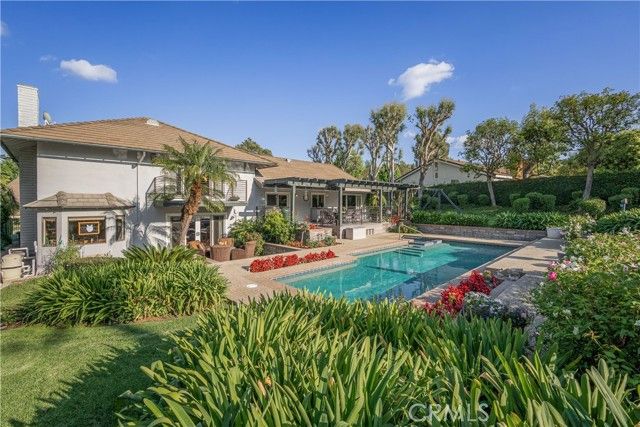 757 Quail Valley, West Covina, CA 91791