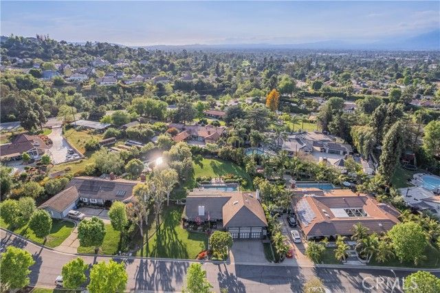 757 Quail Valley, West Covina, CA 91791