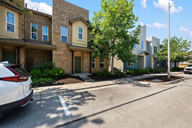 7706 Easy Wind DR, Austin, TX 78757