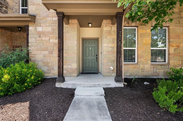 7706 Easy Wind DR, Austin, TX 78757