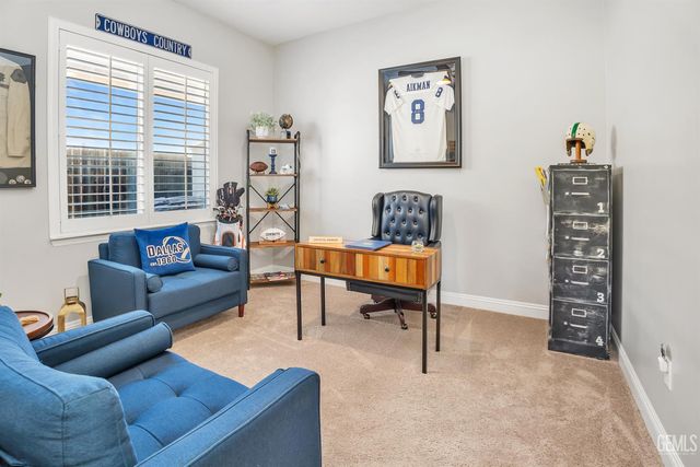 10102 Stoneham Street, Bakersfield, CA 93314
