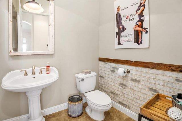 10102 Stoneham Street, Bakersfield, CA 93314