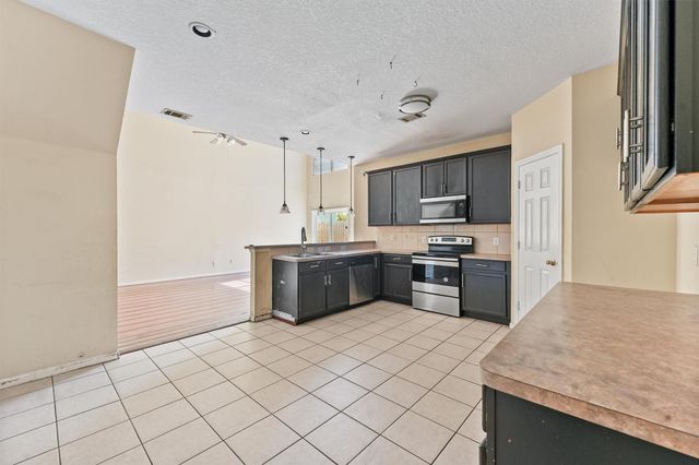 12511 Silver Cup, Houston, TX 77014