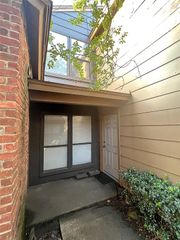 1611 Brentwood Drive, Irving, TX 75061