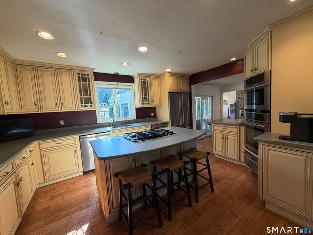 39 Sorghum Road, Shelton, CT 06484