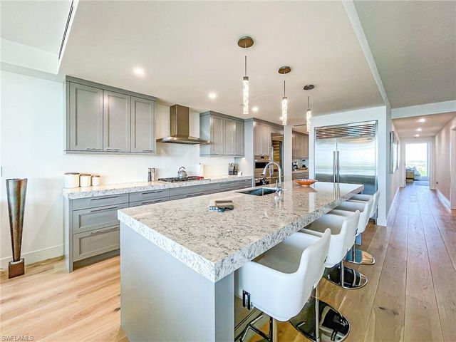 13925 Old Coast RD 1104, Naples, FL 34110