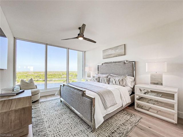 13925 Old Coast RD 1104, Naples, FL 34110