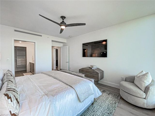 13925 Old Coast RD 1104, Naples, FL 34110