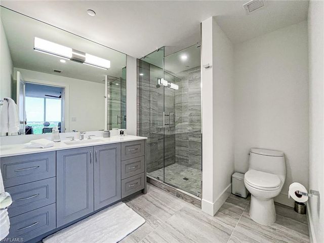 13925 Old Coast RD 1104, Naples, FL 34110
