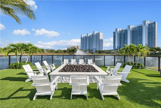 13925 Old Coast RD 1104, Naples, FL 34110