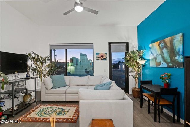 1130 N 2nd Street 210, Phoenix, AZ 85004