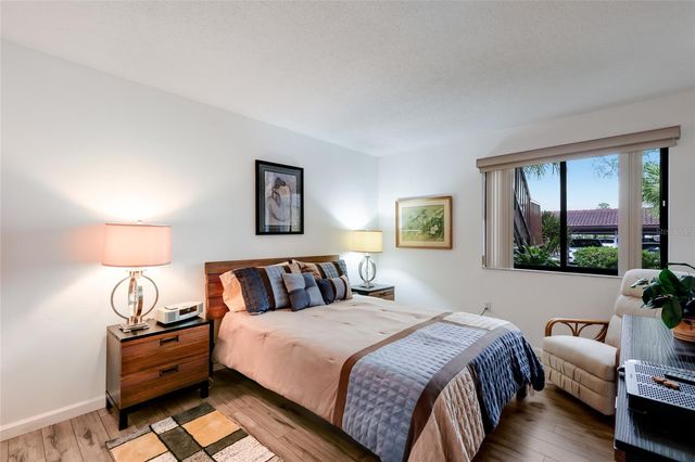 5400 34TH STREET W B16, Bradenton, FL 34210