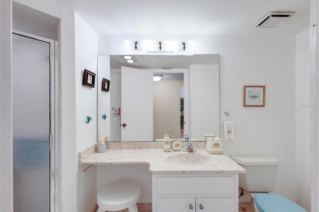 5400 34TH STREET W B16, Bradenton, FL 34210