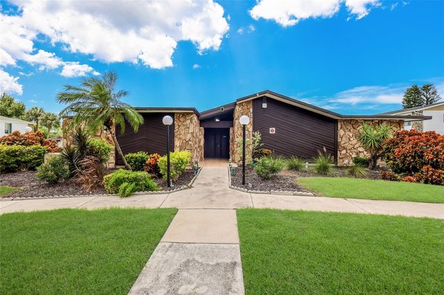 5400 34TH STREET W B16, Bradenton, FL 34210